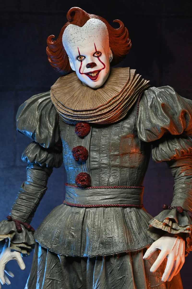 NECA Figura de Accion: Welcome to Derry - Pennywise Escala 1/4
