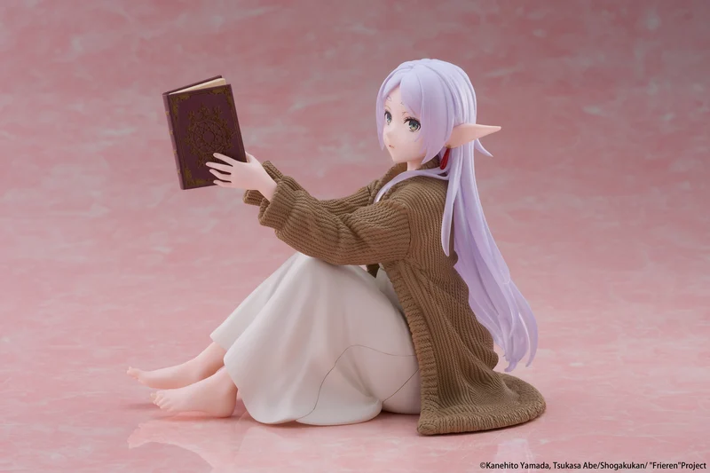 Taito Figures Desktop Cute: Frieren Beyond Journeys End - Frieren Roomwear