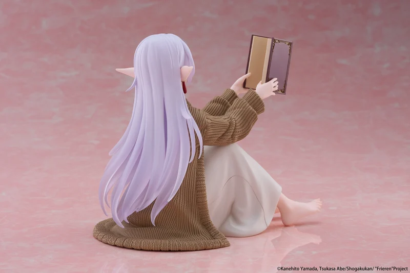 Taito Figures Desktop Cute: Frieren Beyond Journeys End - Frieren Roomwear