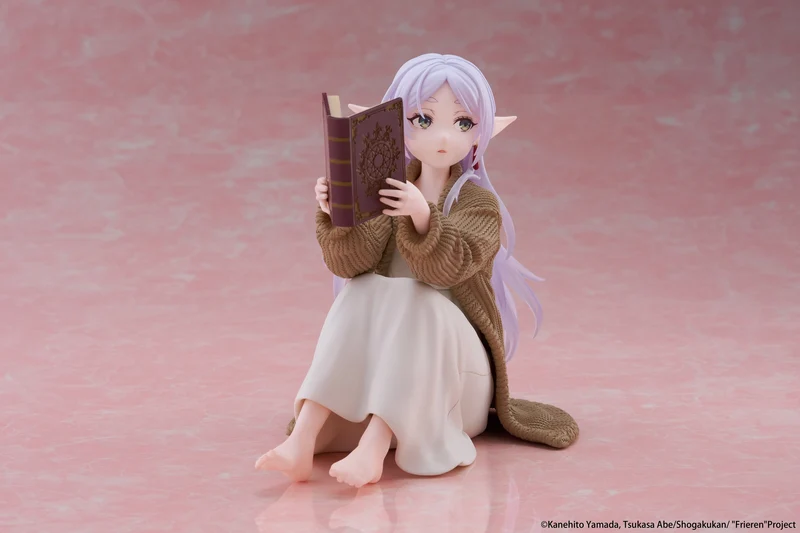 Taito Figures Desktop Cute: Frieren Beyond Journeys End - Frieren Roomwear