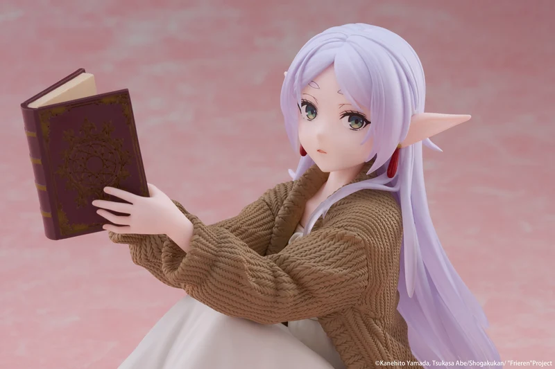 Taito Figures Desktop Cute: Frieren Beyond Journeys End - Frieren Roomwear