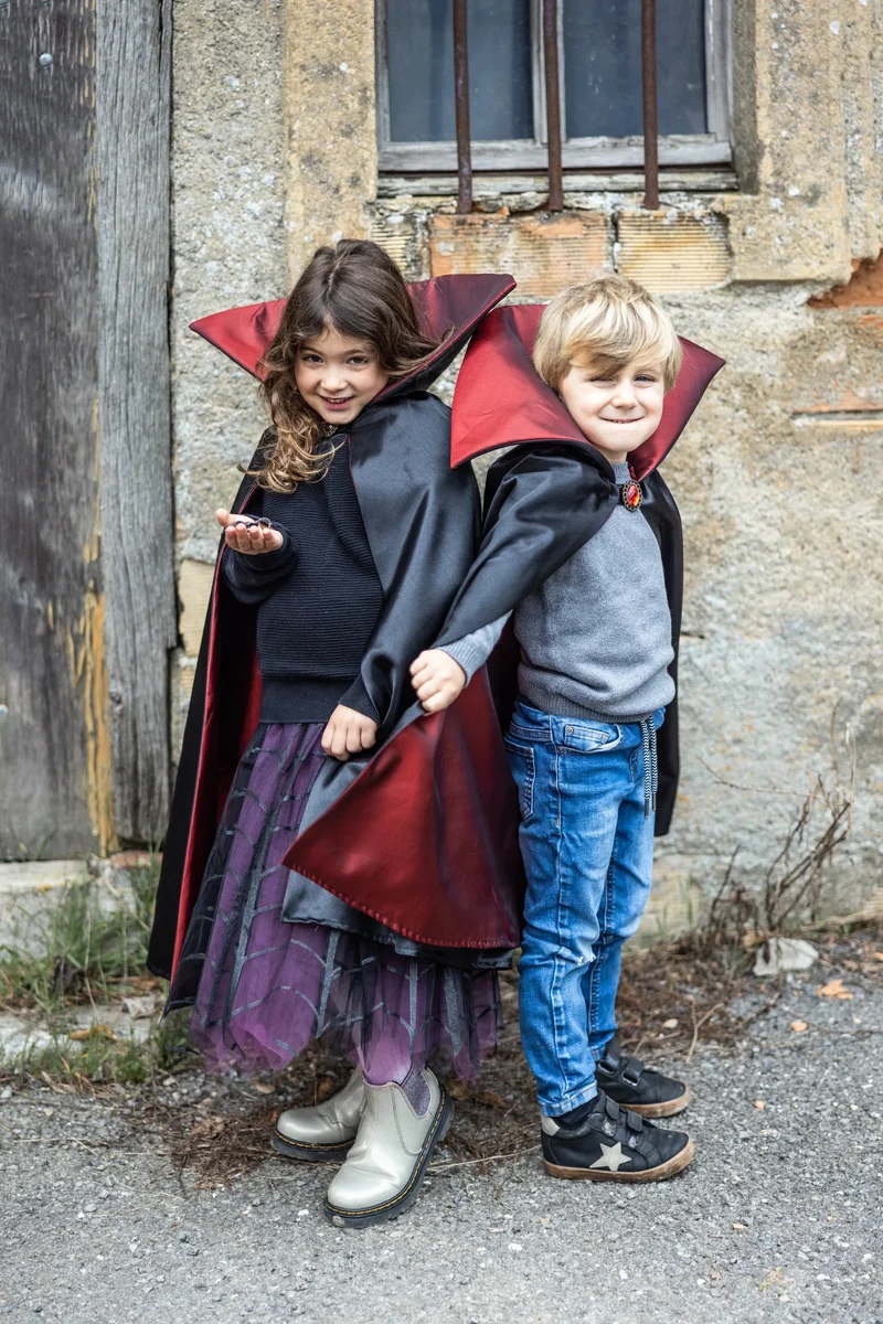 Capa Vampiro · Great Pretenders (varias Tallas)
