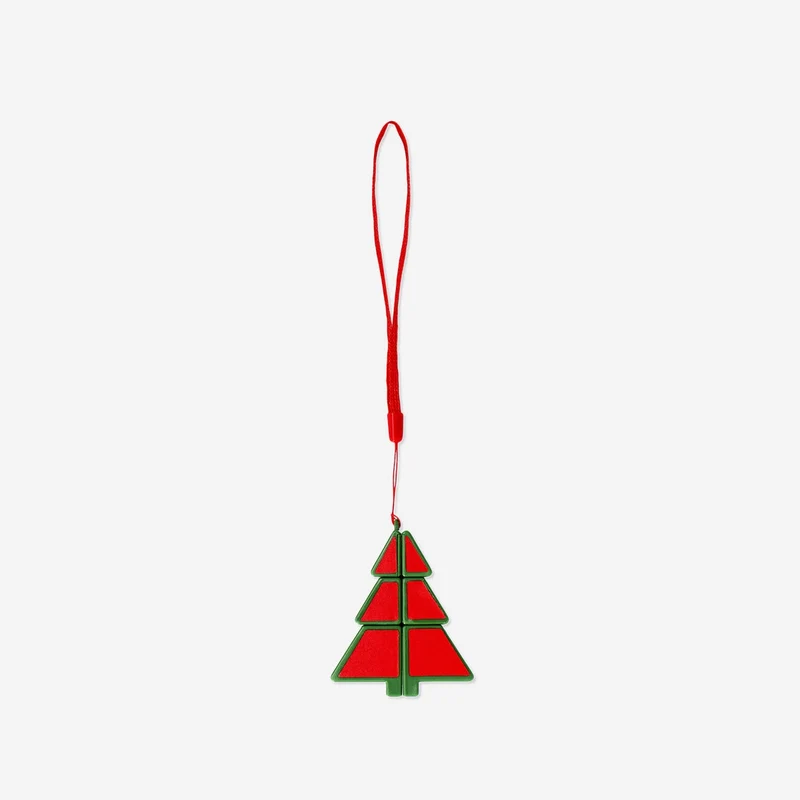 IQ puzzle with key ring - Christmas tree