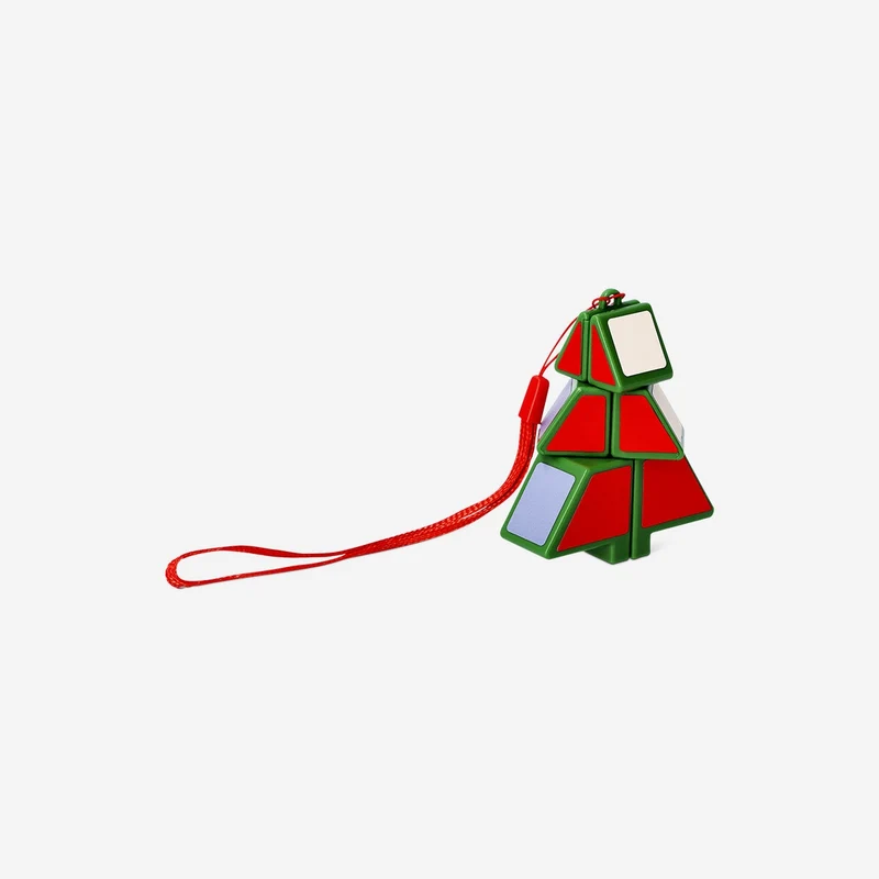 IQ puzzle with key ring - Christmas tree