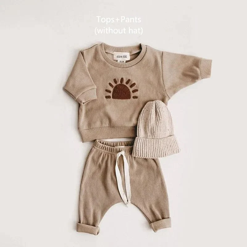 Spring Baby Set: Newborn Sweatshirt & Pants Outfit Combo