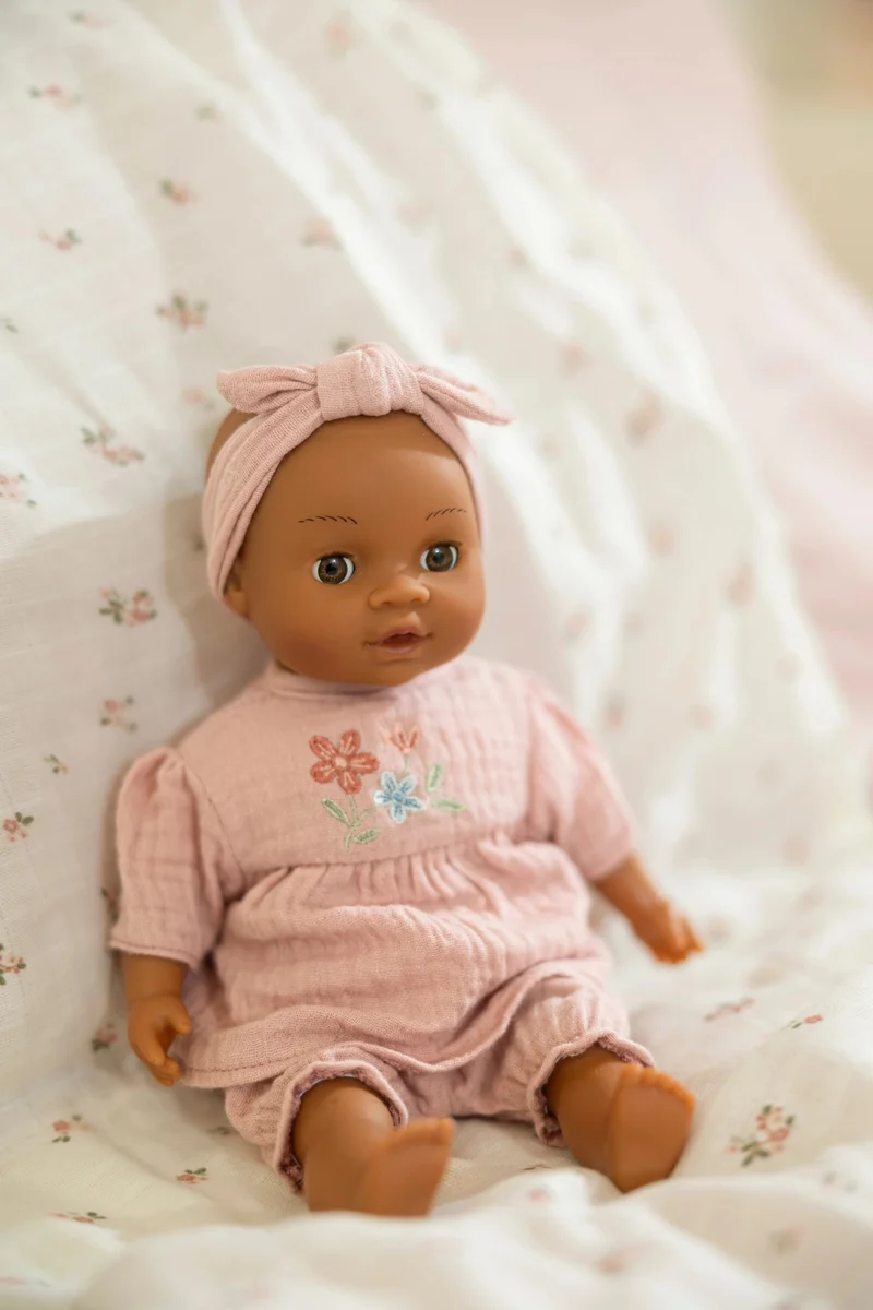 Muñeca Yara · Little Dutch