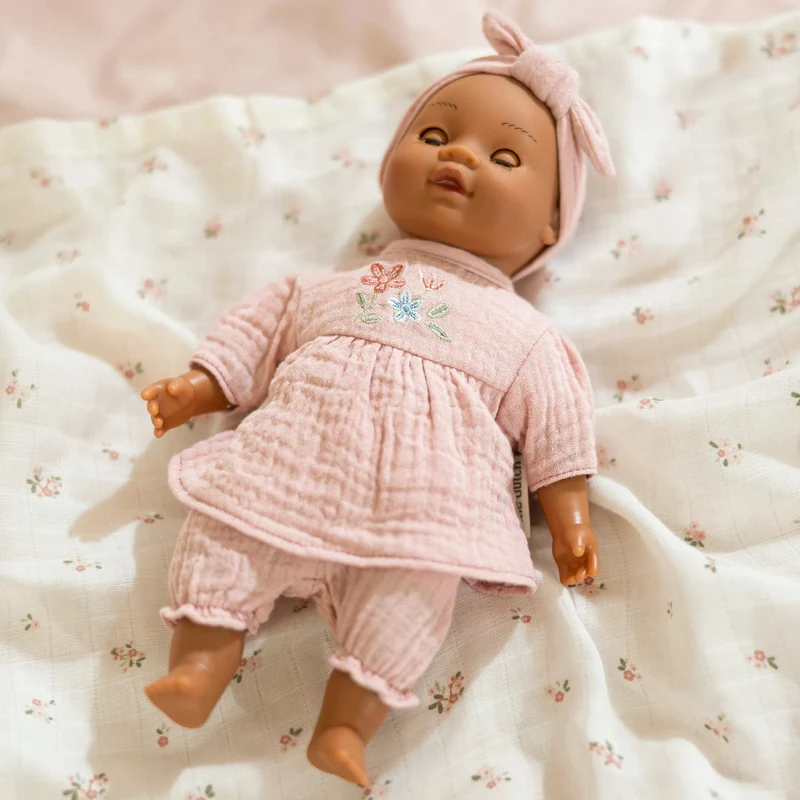 Muñeca Yara · Little Dutch
