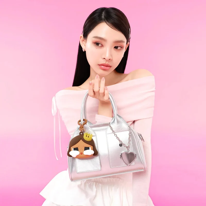 POP MART: CRYBABY - SHINY SHINY Series - Earphone Case (Brown)