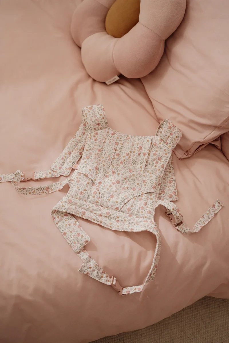 Mochila porteo muñecas · Little Dutch