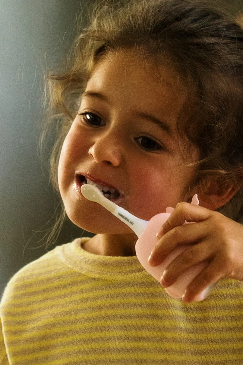 Zoo Toothbrush Unicorn · The Zoofamily