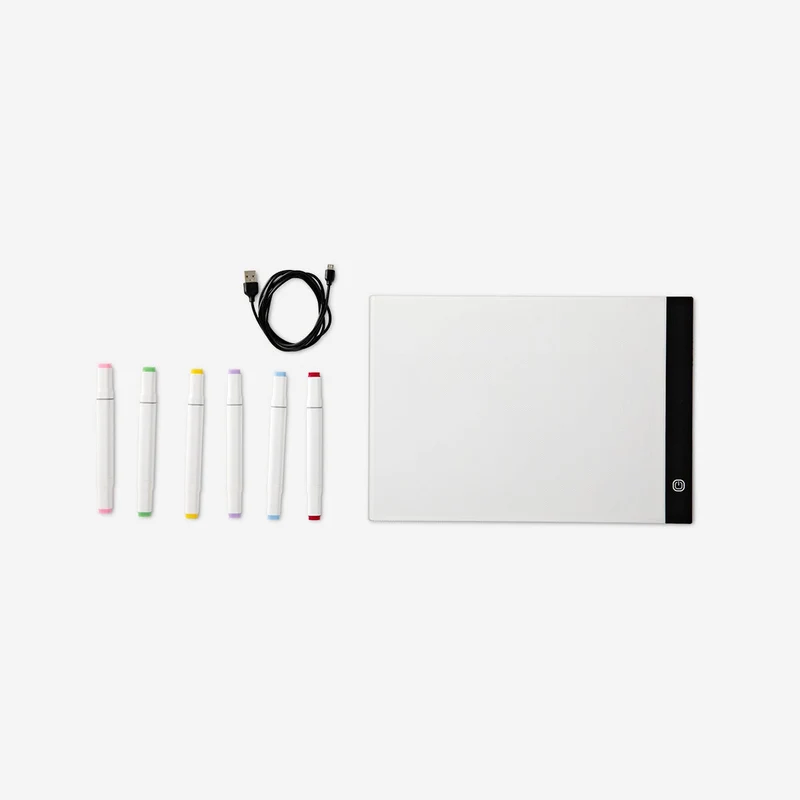 Led tracing pad with multiple light settings