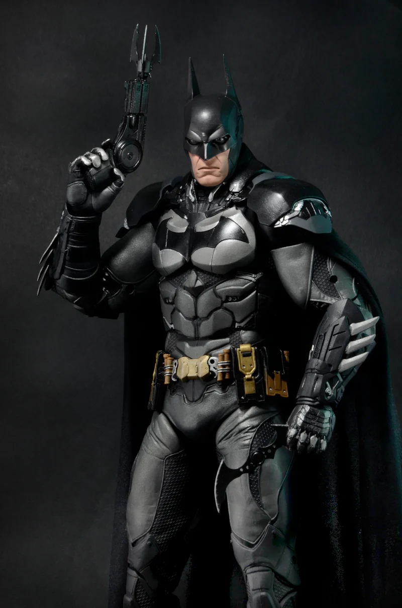 NECA Figura de Accion: Batman Arkham Knight - Batman Escala 1/4