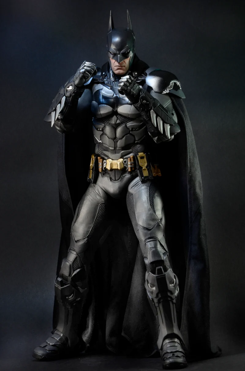 NECA Figura de Accion: Batman Arkham Knight - Batman Escala 1/4