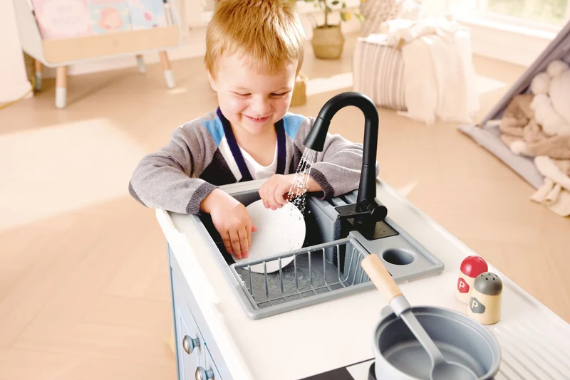 Cocina Deluxe con agua corriente · Hape