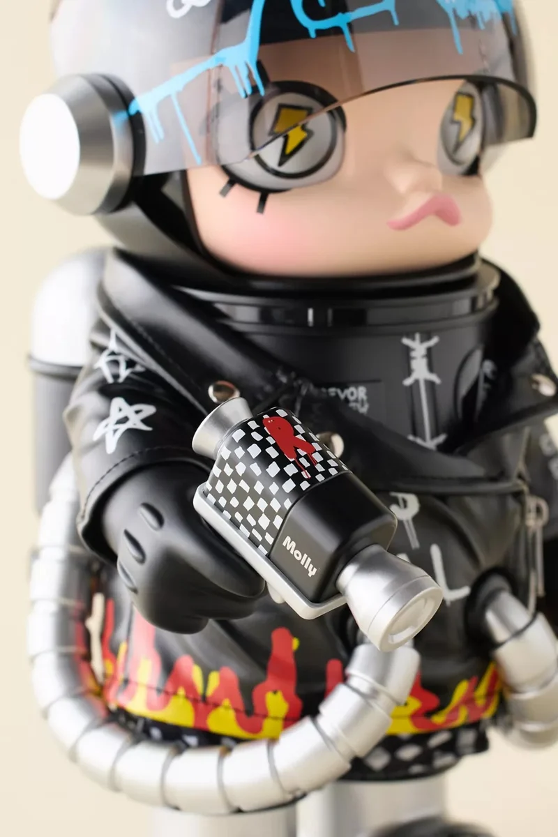 POP MART: MEGA SPACE MOLLY 400% - Trevor Andrew