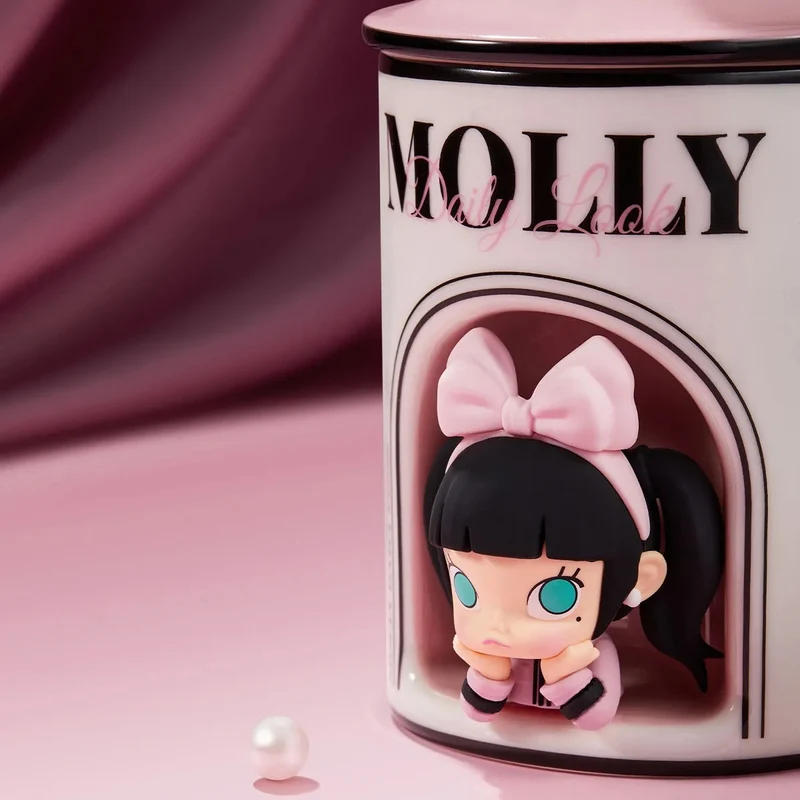 POP MART: MOLLY - Daily Look Series - Ceramic Cup