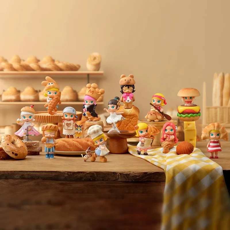 POP MART: MOLLY - Carb-Lover Series Figures