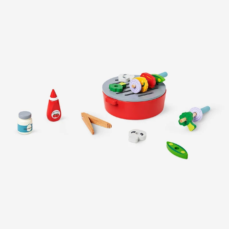 Wooden play grill set