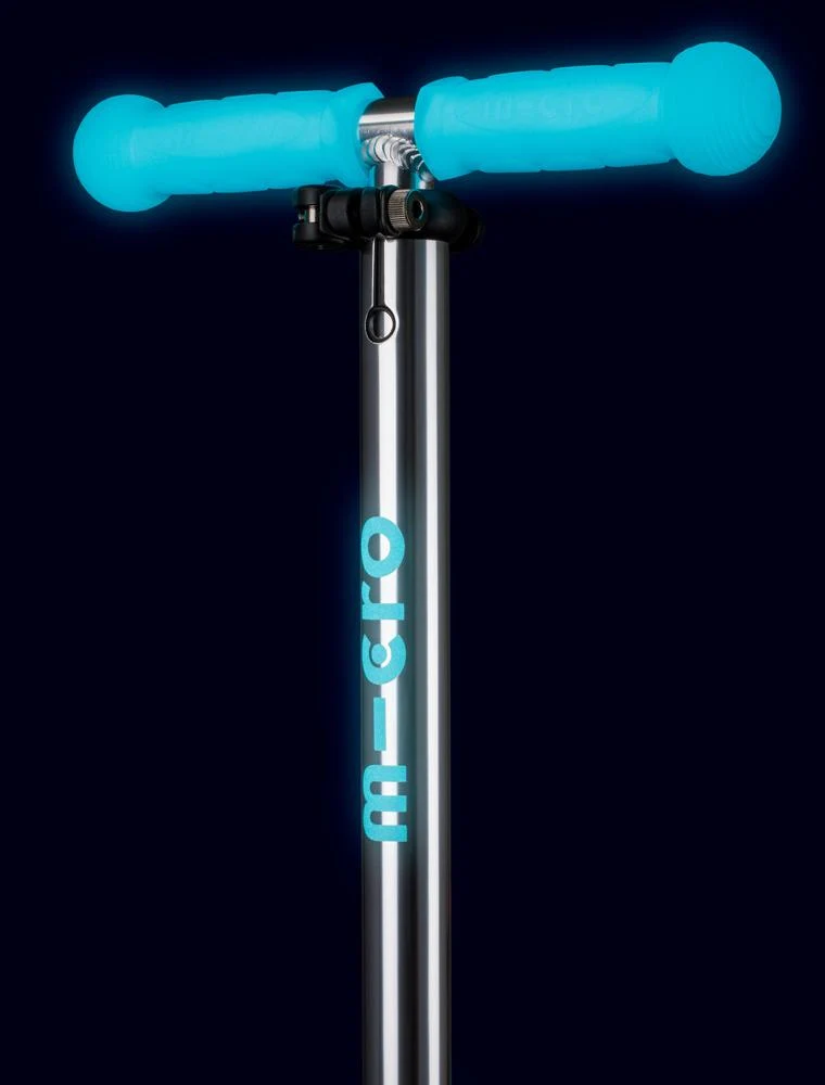 Patinete Mini Deluxe Glow LED · Aqua