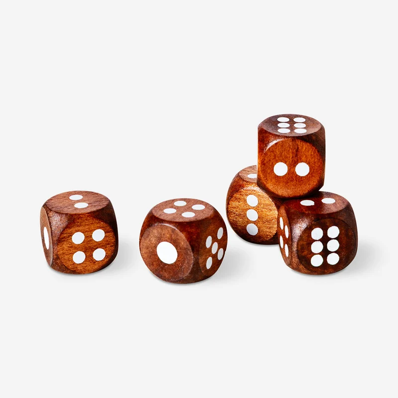 Set of wooden dice - 5 pcs