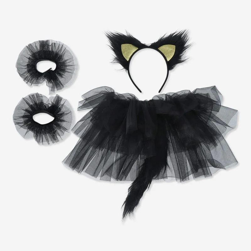 Costume. 3-6 years