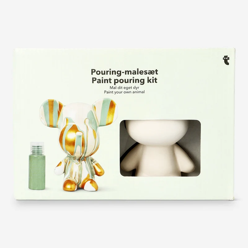 Paint pouring kit with animal figure