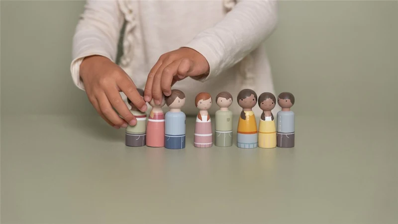 Set familia Evi Casa de Muñecas Madera FSC · Little Dutch
