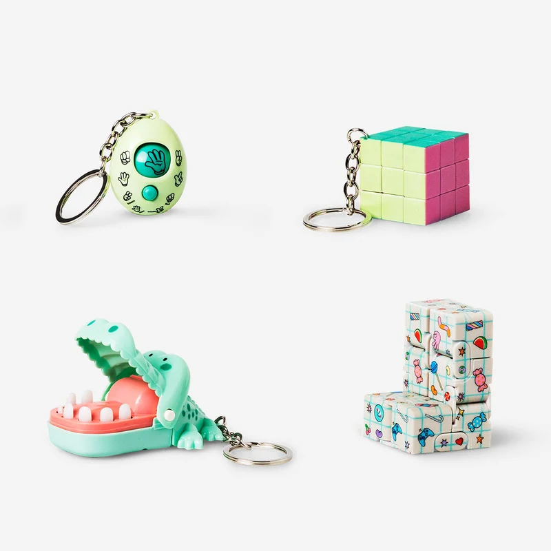 Collectable surprise - Mini games on keychains