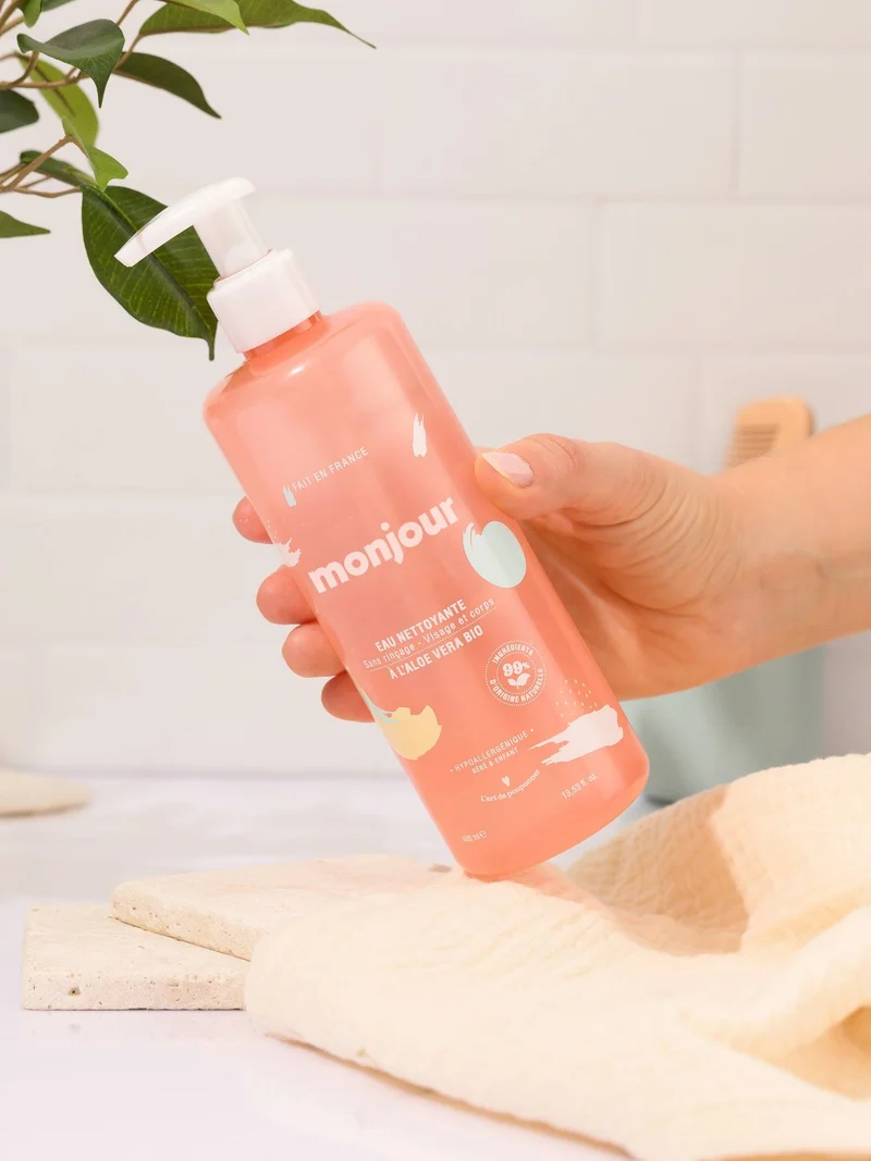 Agua limpiadora cara y cuerpo Monjour 400ml