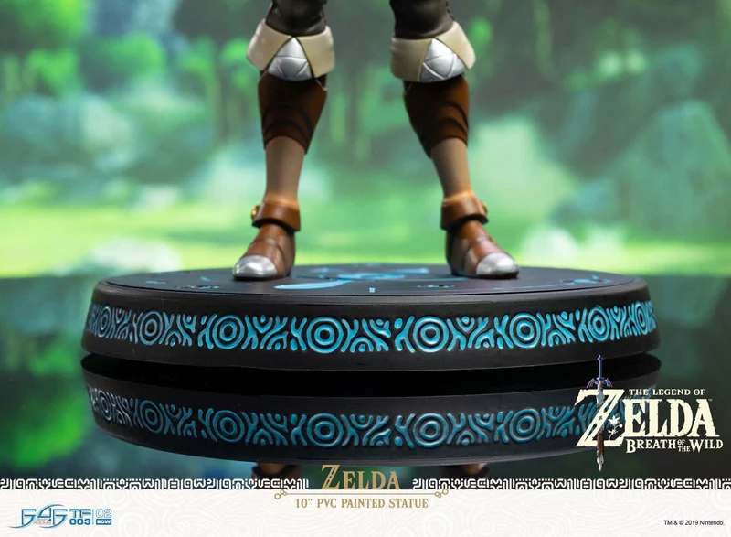 First 4 Figures The Legend of Zelda: TLOZ Breath of the Wild - Zelda 10 Pulgadas Estandar