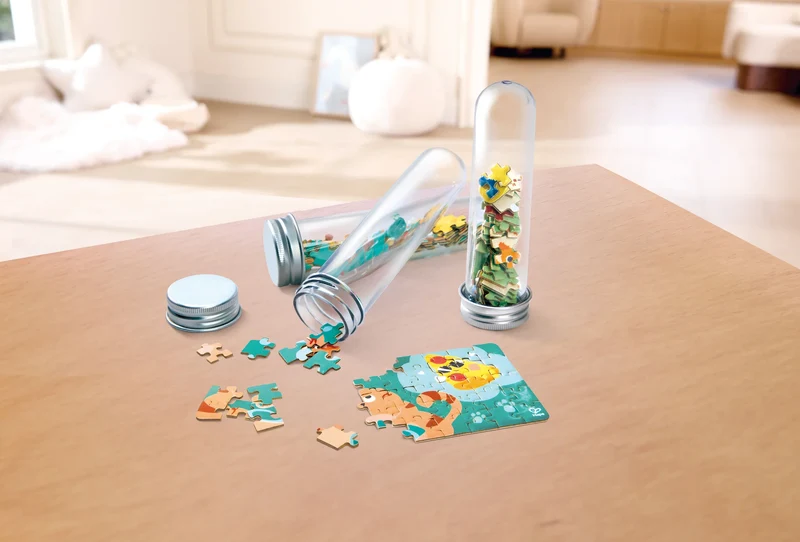 Mini Travel Puzzle 12 piezas · Hape