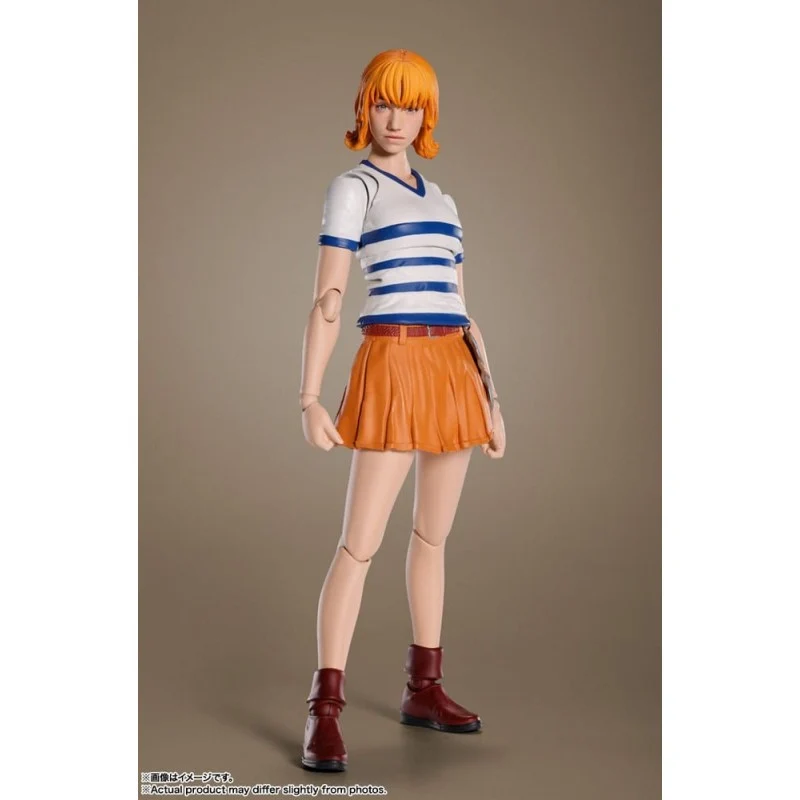 Figura Articulada Nami - One Piece Netflix SH Figuarts