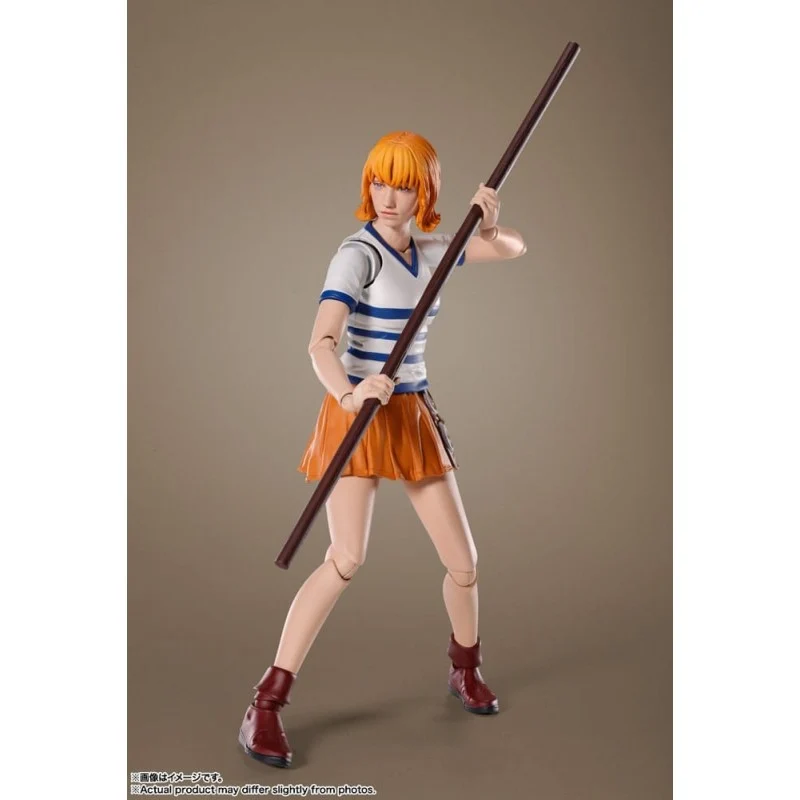 Figura Articulada Nami - One Piece Netflix SH Figuarts