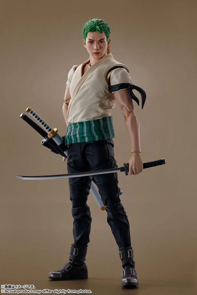 Figura Articulada Roronoa Zoro - One Piece Netflix SH Figuarts