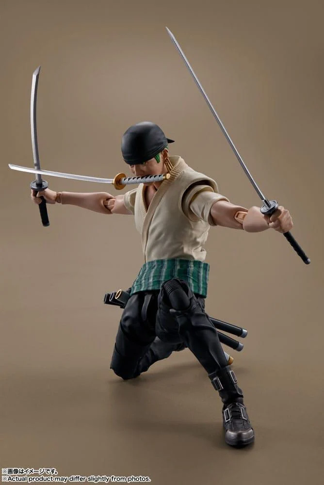 Figura Articulada Roronoa Zoro - One Piece Netflix SH Figuarts
