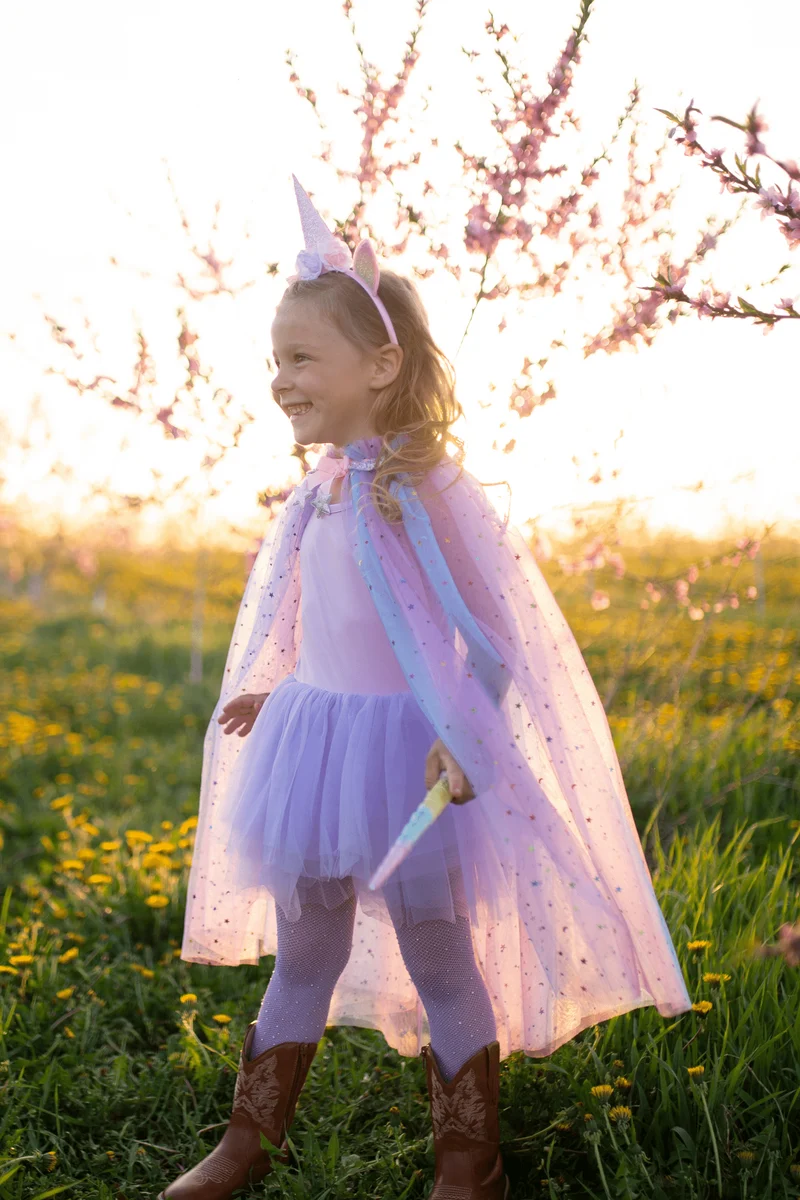Capa y diadema Unicornio Arcoiris · Great Pretenders 4-6 años