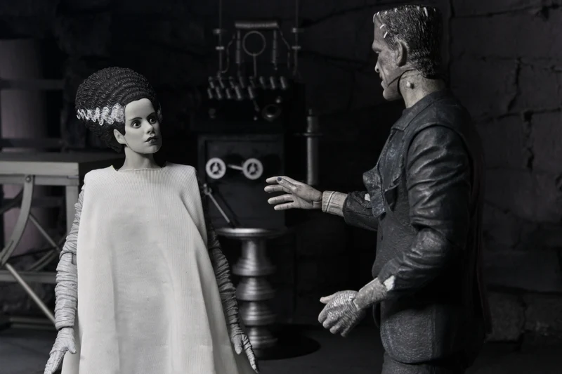 NECA Figura de Accion: La novia de Frankenstein - El Mounstro de Frankenstein y Novia 2 Pack Blanco y negro 7 pulgadas