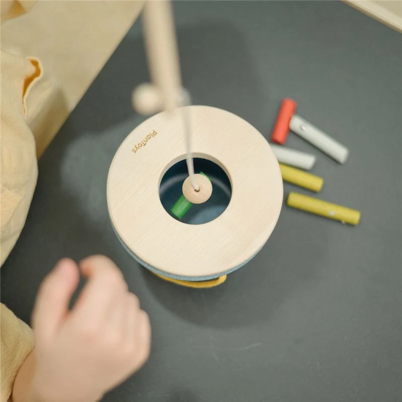 Cubo pesca los troncos · Plantoys