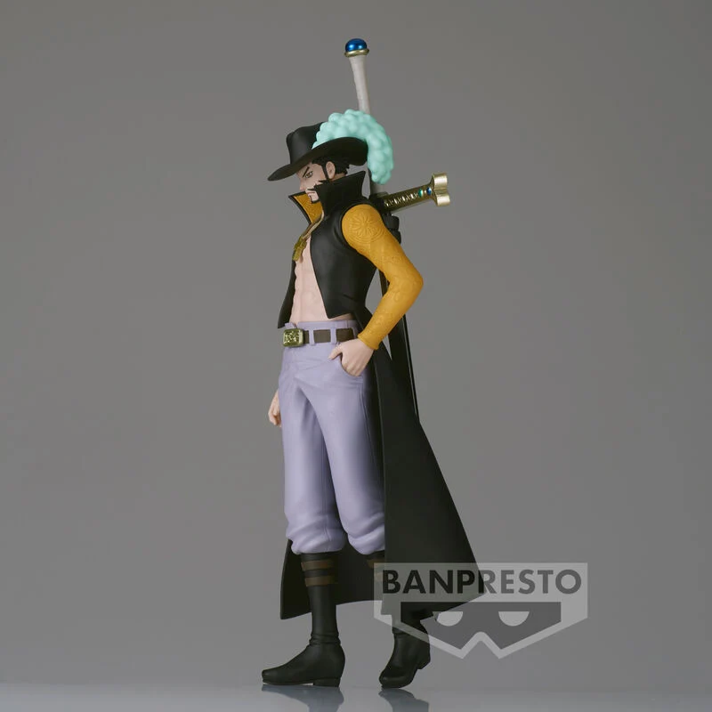 Figura Dracule Mihawk - One Piece The Shukko Collection 16cm