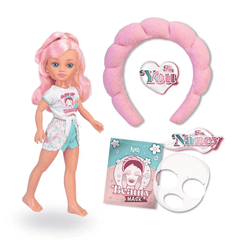 Nancy Glow Up Beauty Pack de Famosa