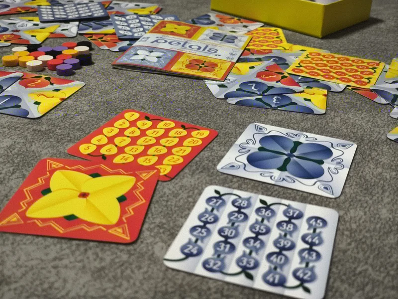 Petals - Juego de mesa - Buscalume - 2-5 jugadores - 8+ años - 15-20 min