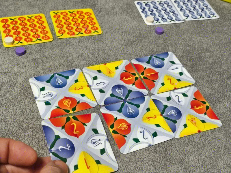 Petals - Juego de mesa - Buscalume - 2-5 jugadores - 8+ años - 15-20 min