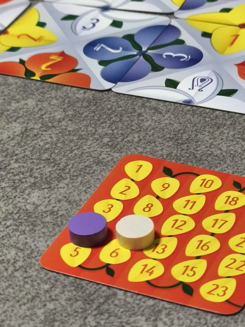 Petals - Juego de mesa - Buscalume - 2-5 jugadores - 8+ años - 15-20 min