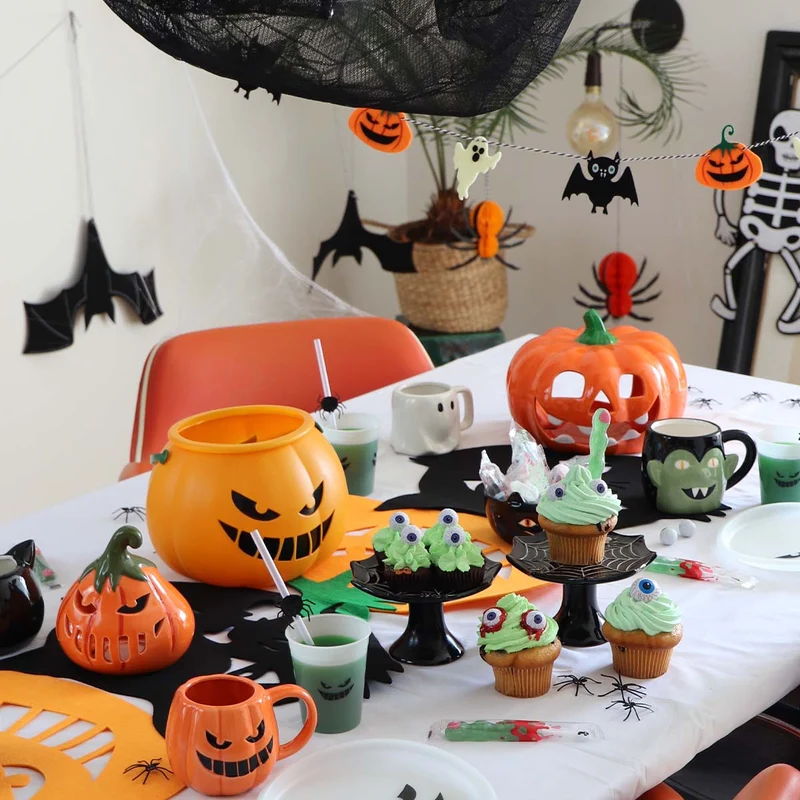Halloween garland. 300 cm