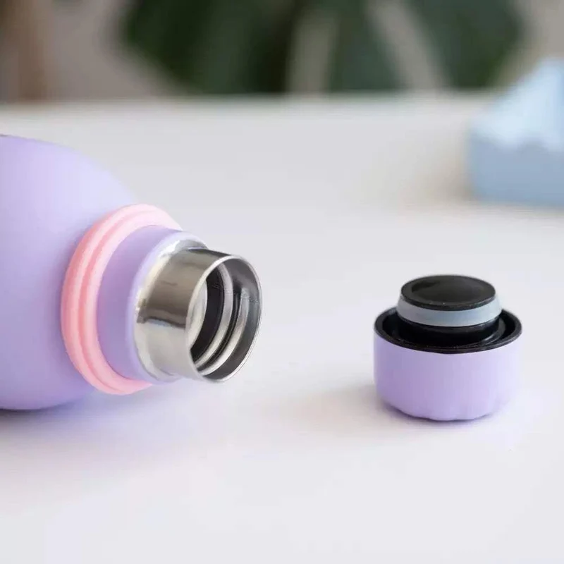 Botella térmica Pusheen Moments 500ml – ¡Hidratación con ternura! Metadescripción:
