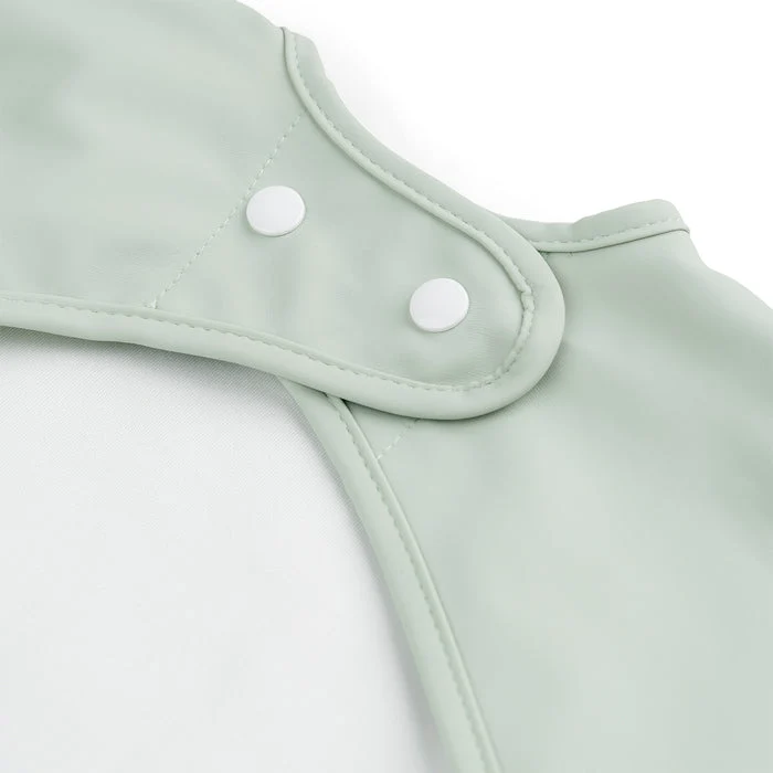 Babero con Mangas Croco Green · Done by Deer