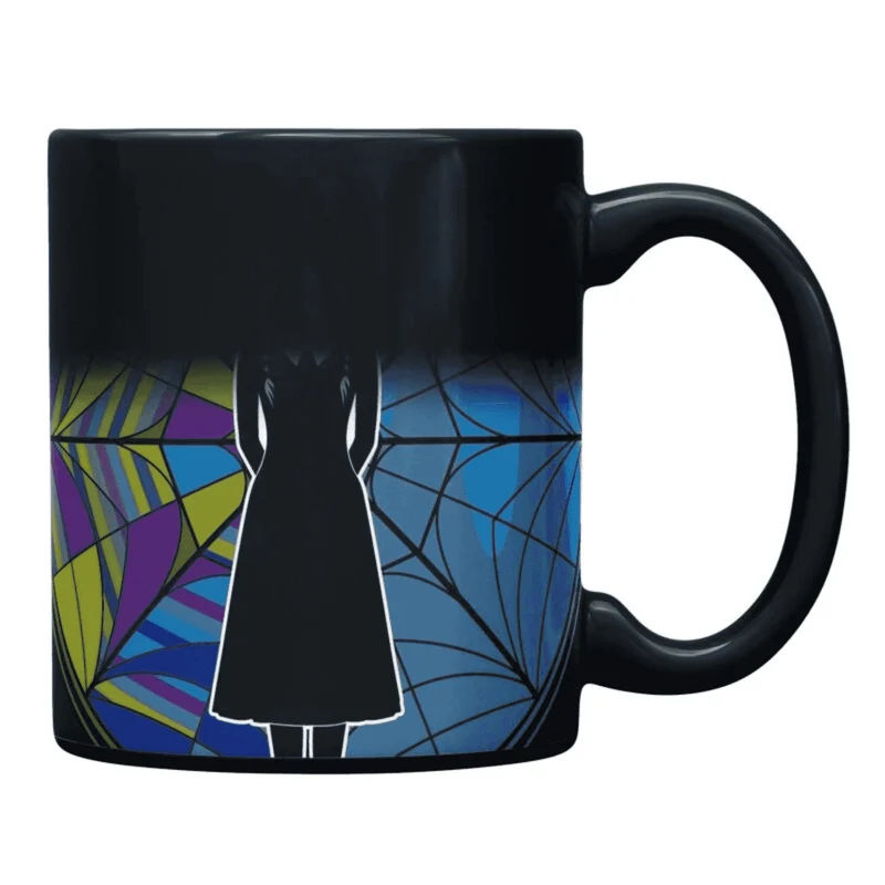 Taza térmica Wednesday con silueta en la ventana