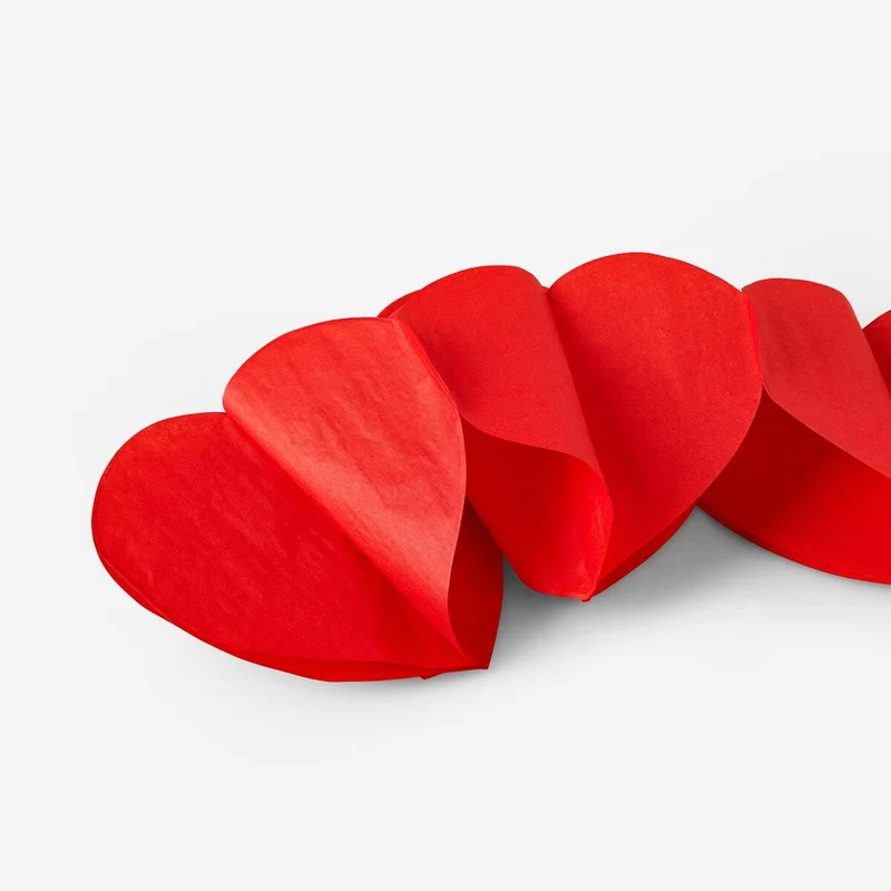 Paper garland. 400 cm