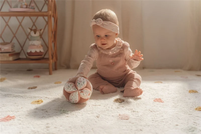 Pelota Montessori Fairy Garden