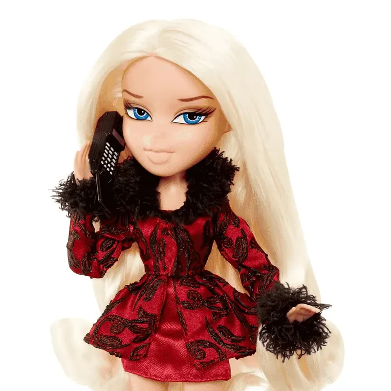 Muñeca Bratz x Clueless Cher – Edición Coleccionista
